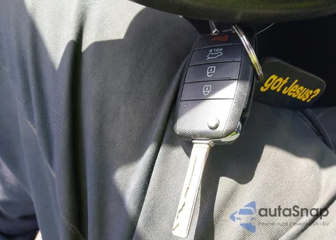 2016 Kia Soul + z USA, uszkodzony, nr VIN KNDJP3A5XG7403500